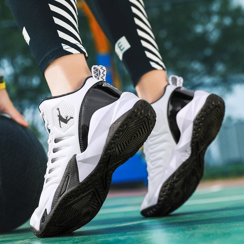 נעלי כדורסל אתלטיות עם ריפוד נושם נגד החלקה